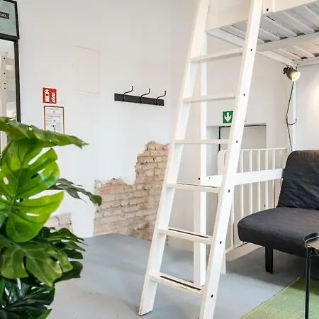 Shabby Chic Plus Self Checkin Plus Free Street Parking Berlin Exterior photo